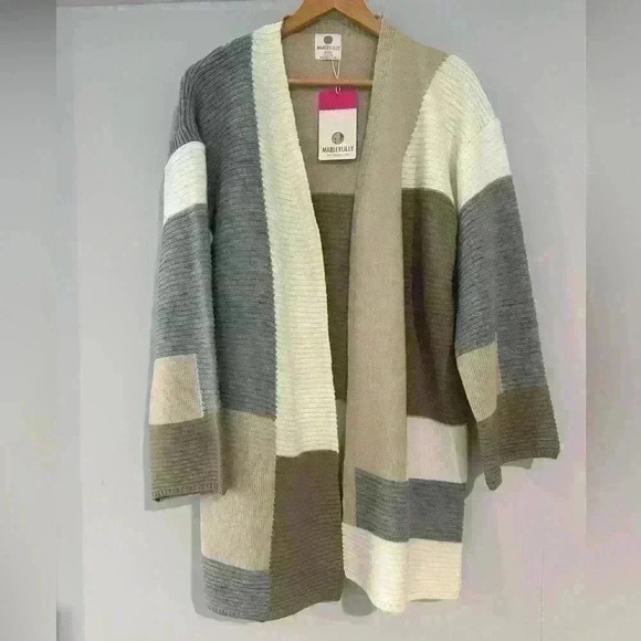 Color Block Open Cardigan with Kimono Sleeves - Picture 1 of 8